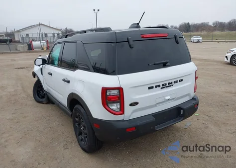 2025 Ford Bronco Sport Big Bend z USA, uszkodzony, nr VIN 3FMCR9BN5SRF48574